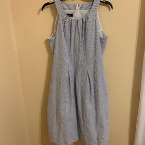 Nine West size 10 Seersucker Dress
